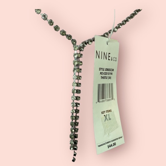 Nine & Co Scoop Neck Top - Picture 7 of 11